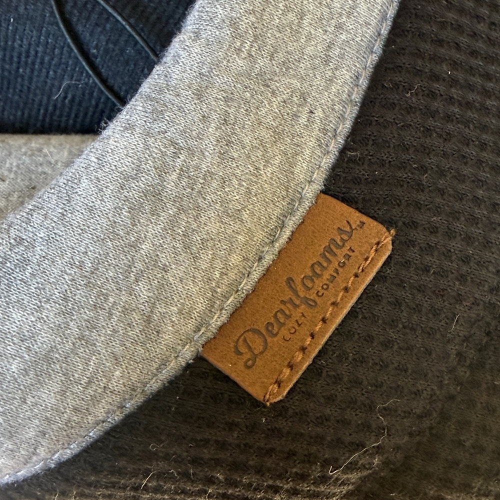 DEARFOAMS men’s slippers and WT black and gray US 9/10 medium - Picture 3 of 7